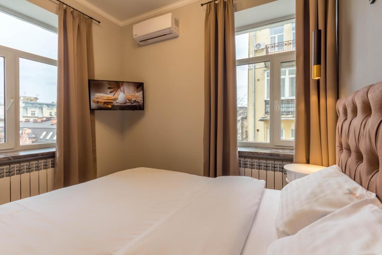 Design Apartment On Mykhailivskyi Ln. 4 Kiev Dış mekan fotoğraf